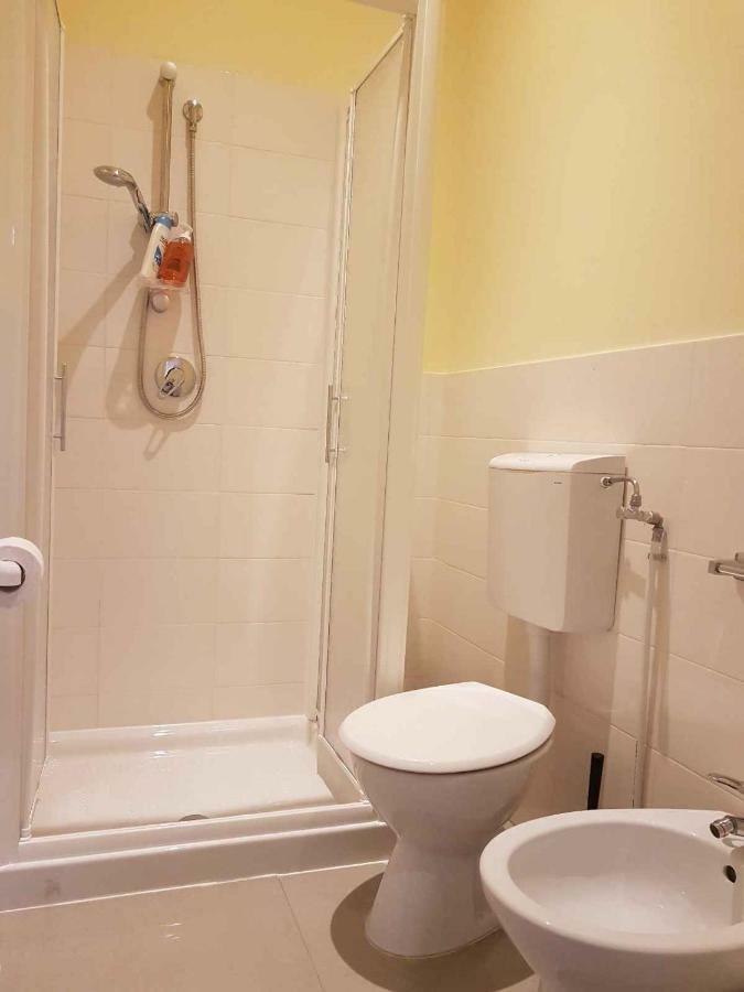 Hotel Piramide Реджо Емилия Екстериор снимка